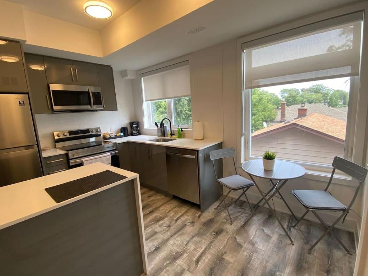 Stylish Townhome Gem With Several Amenities Just Minutes To The Falls Niagara Falls Exterior foto